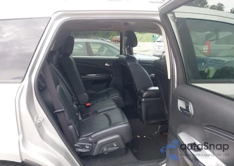 2013 Dodge Journey Crew z USA, uszkodzony, nr VIN 3C4PDCDG0DT710617